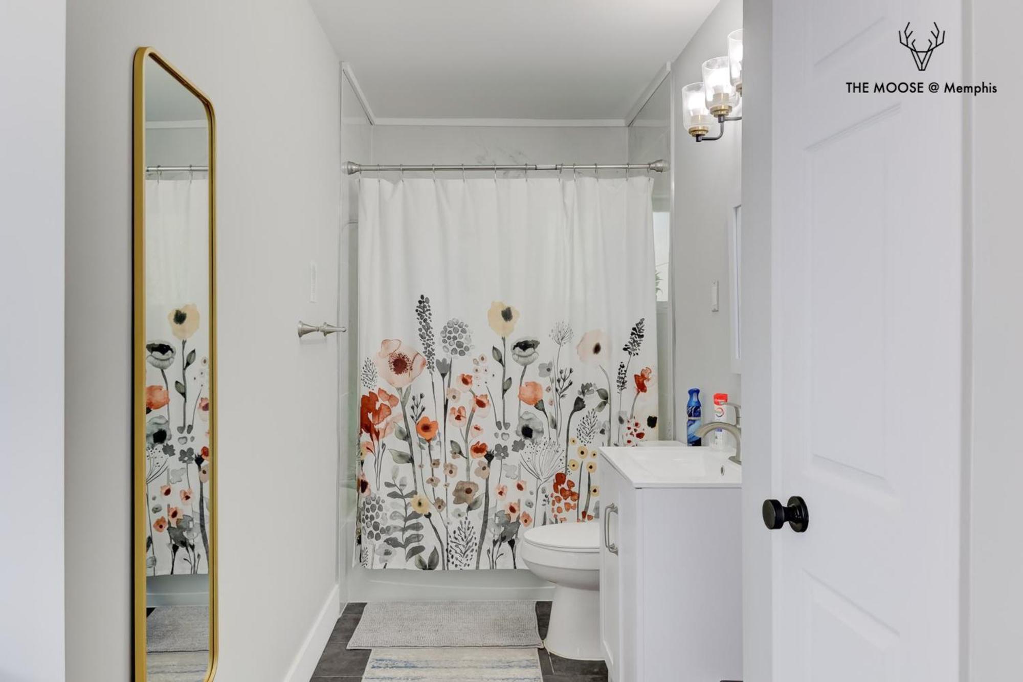 Appartamento The Moose #11 - Luxe Modern Loft With King Bed, Free Parking & Wi-Fi Memphis Esterno foto